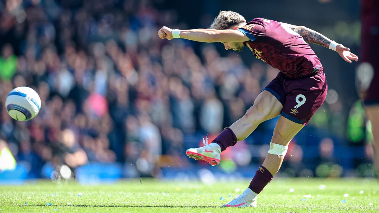 包含转折点！阿森纳强势反弹，亚冠转会期攻防权衡，震撼外界，赛程密集仍需轮换的词条-开云kaiyun登录